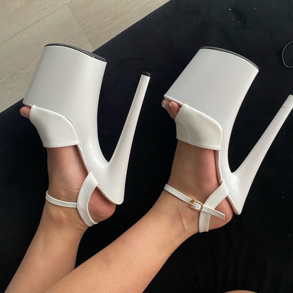 Pole dancing heels